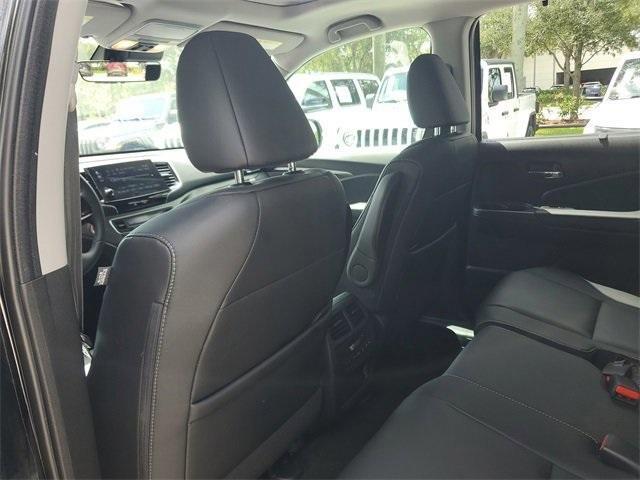 used 2022 Honda Pilot car, priced at $28,597