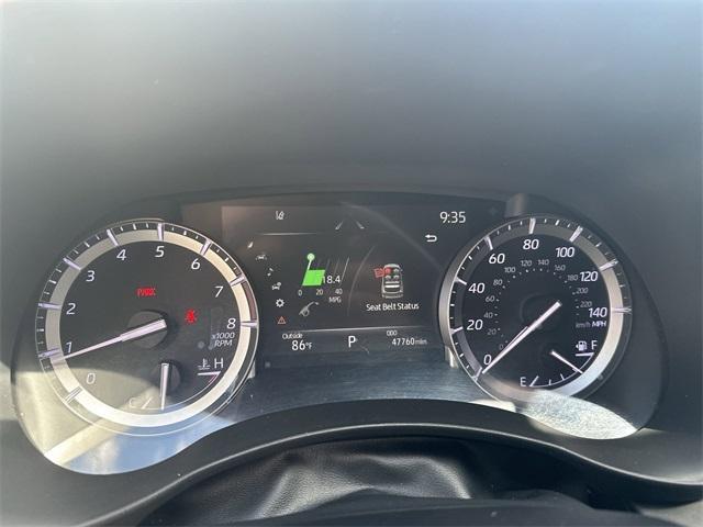 used 2022 Toyota Highlander car, priced at $31,997