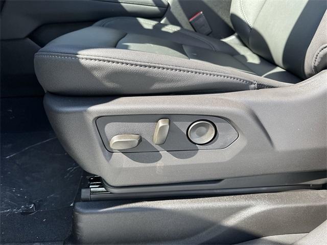 new 2026 Chevrolet Suburban car, priced at $70,379