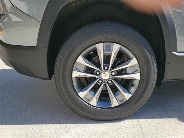 new 2026 Chevrolet Equinox car, priced at $25,035