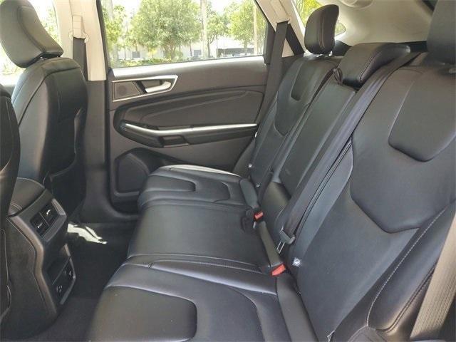 used 2022 Ford Edge car, priced at $18,999