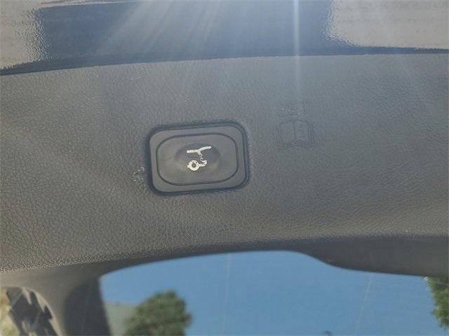 used 2022 Ford Edge car, priced at $18,999