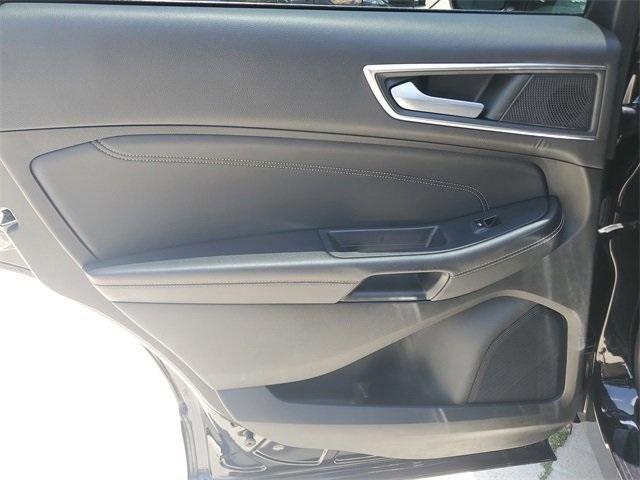 used 2022 Ford Edge car, priced at $18,999