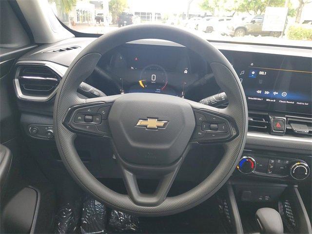 new 2025 Chevrolet TrailBlazer car, priced at $20,272