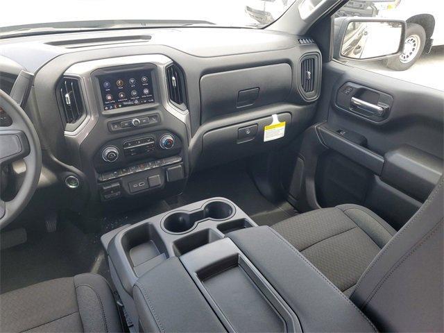 new 2025 Chevrolet Silverado 1500 car, priced at $32,753