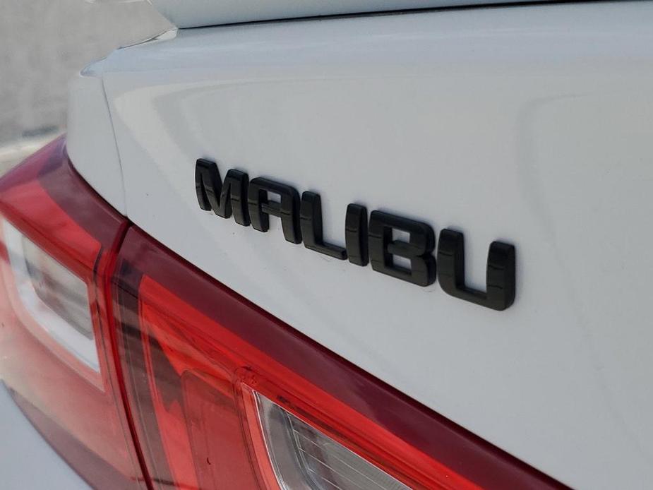 new 2024 Chevrolet Malibu car, priced at $20,810