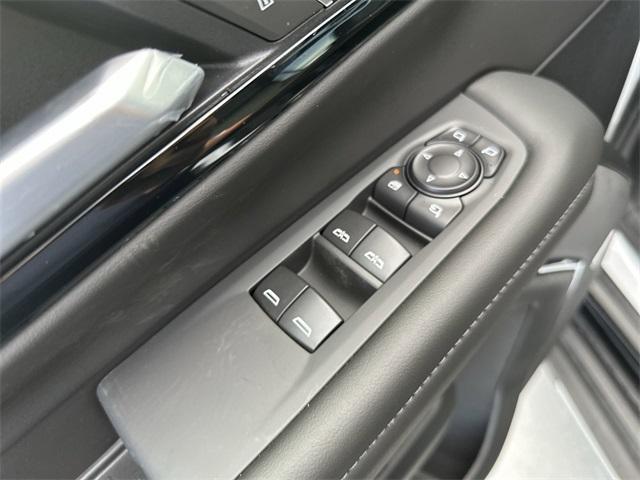 new 2026 Chevrolet Suburban car, priced at $70,379