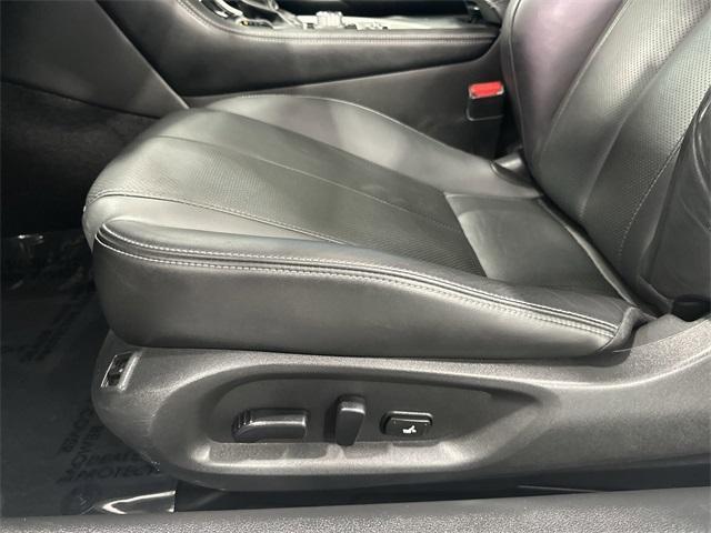 used 2021 INFINITI Q60 car, priced at $25,797