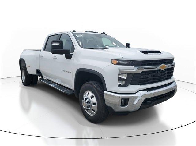 new 2025 Chevrolet Silverado 3500 car, priced at $74,464