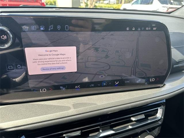 new 2026 Chevrolet Traverse car, priced at $38,190