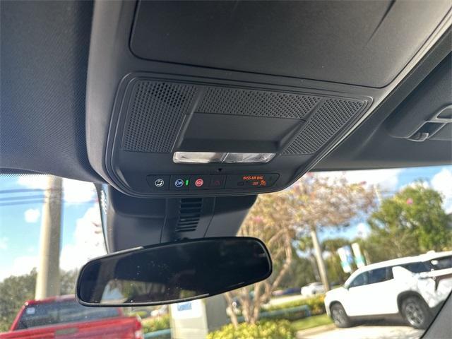 new 2026 Chevrolet Traverse car, priced at $38,190