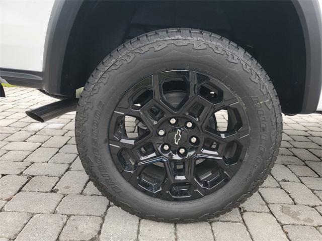 new 2026 Chevrolet Colorado car, priced at $39,995