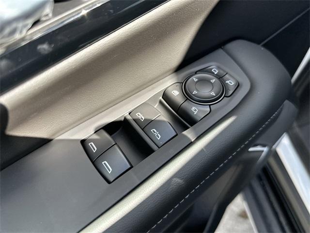 new 2026 Chevrolet Suburban car, priced at $72,680