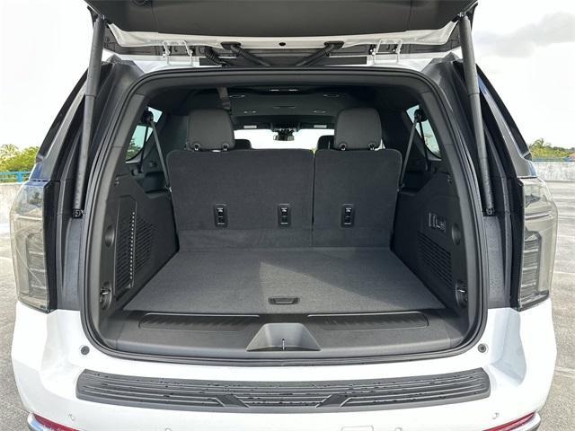 new 2026 Chevrolet Suburban car, priced at $72,680