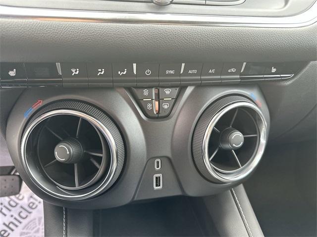 new 2025 Chevrolet Blazer car, priced at $32,910