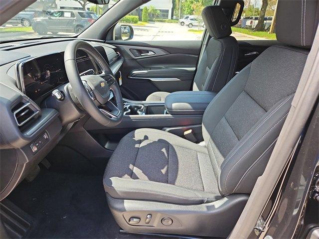 new 2025 Chevrolet Traverse car, priced at $42,569