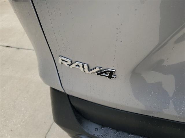 used 2022 Toyota RAV4 Hybrid car, priced at $27,977