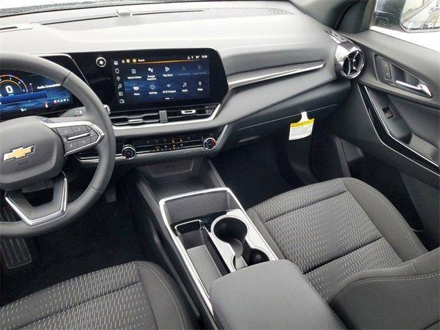 new 2025 Chevrolet Equinox car, priced at $26,452