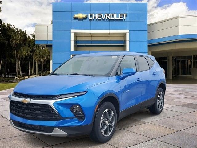 new 2025 Chevrolet Blazer car, priced at $27,603