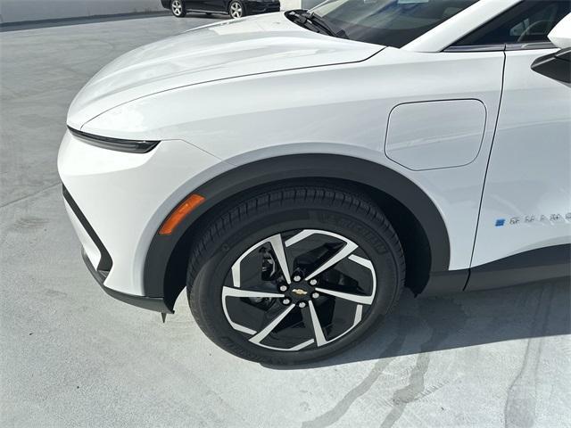 new 2026 Chevrolet Equinox EV car, priced at $39,295