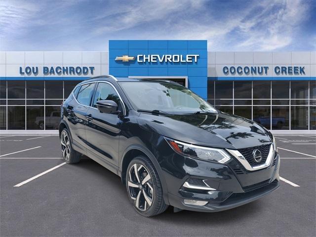 used 2021 Nissan Rogue Sport car, priced at $18,999