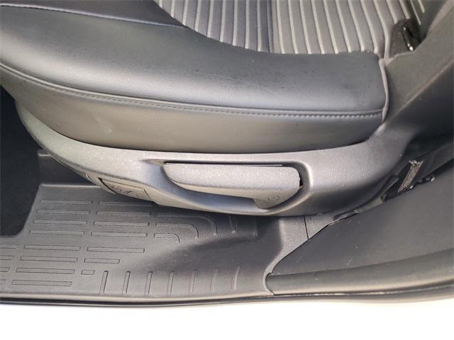 used 2022 Toyota Highlander car, priced at $33,799