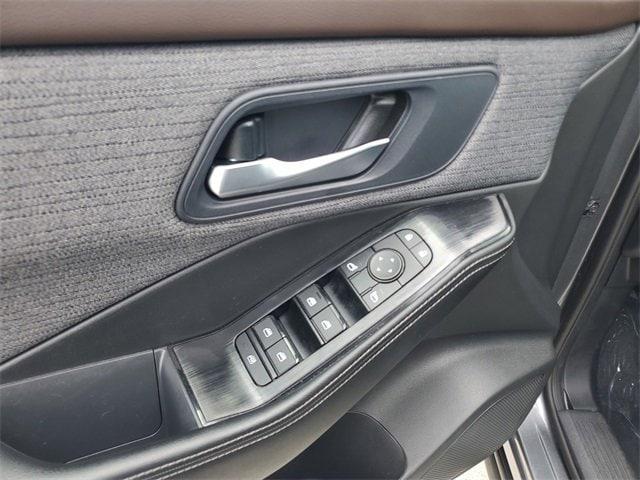 used 2023 Nissan Rogue car, priced at $17,309