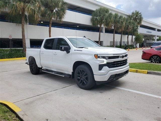 new 2025 Chevrolet Silverado 1500 car, priced at $52,256