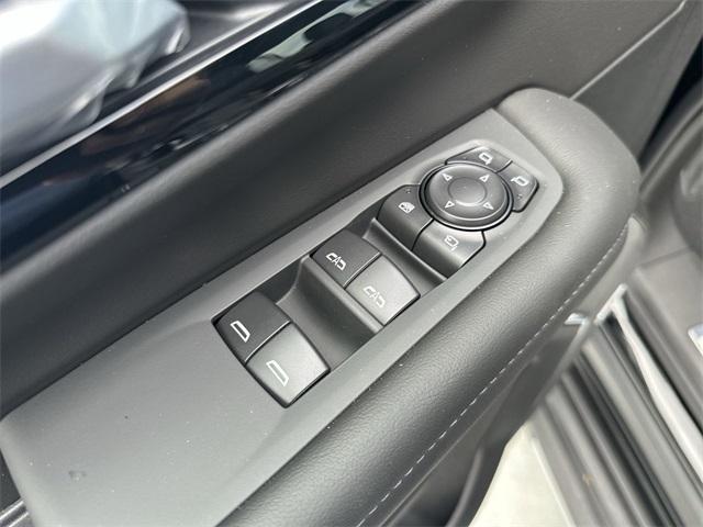 new 2026 Chevrolet Suburban car, priced at $70,379