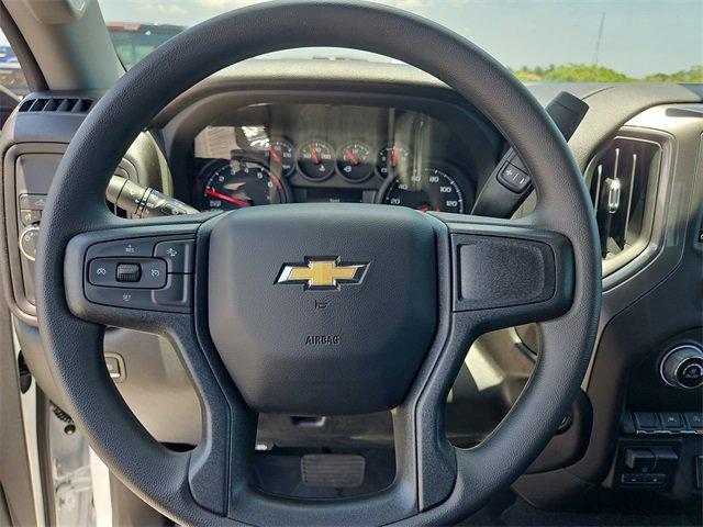 new 2025 Chevrolet Silverado 1500 car, priced at $32,520