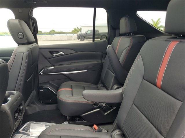 new 2025 Chevrolet Traverse car, priced at $52,469