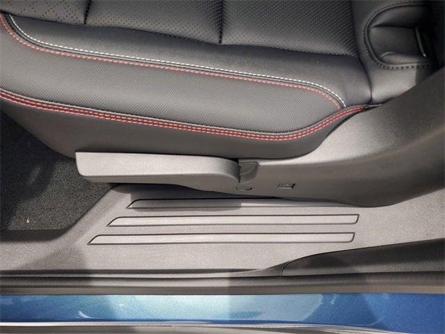 new 2025 Chevrolet Traverse car, priced at $52,469