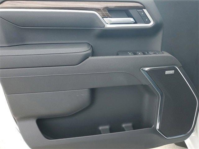 new 2025 Chevrolet Silverado 1500 car, priced at $47,877