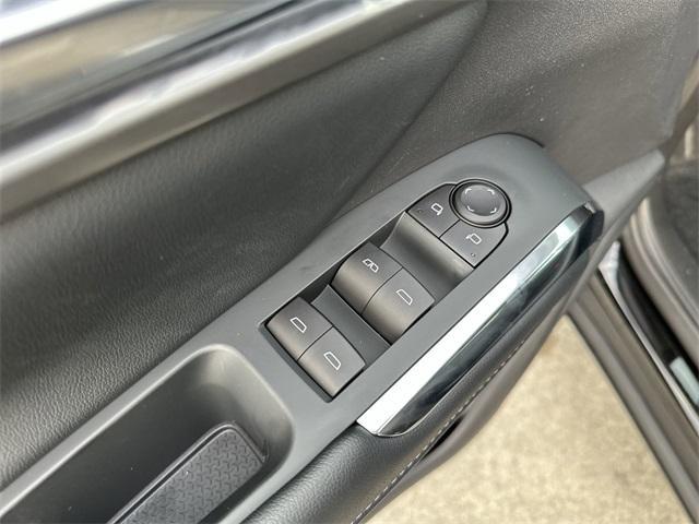 new 2026 Chevrolet Traverse car, priced at $40,980