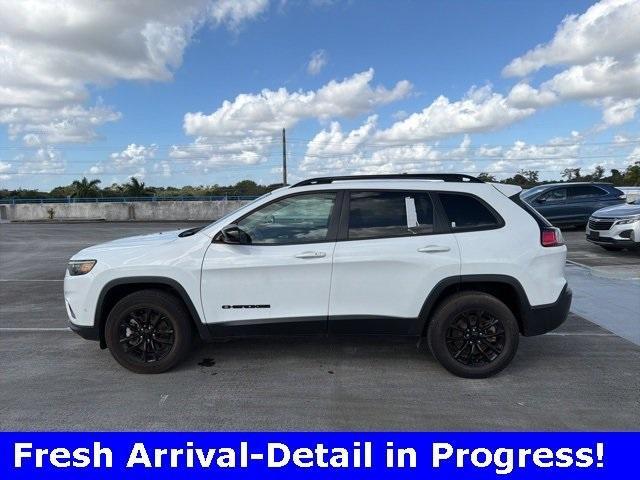 used 2023 Jeep Cherokee car, priced at $18,697