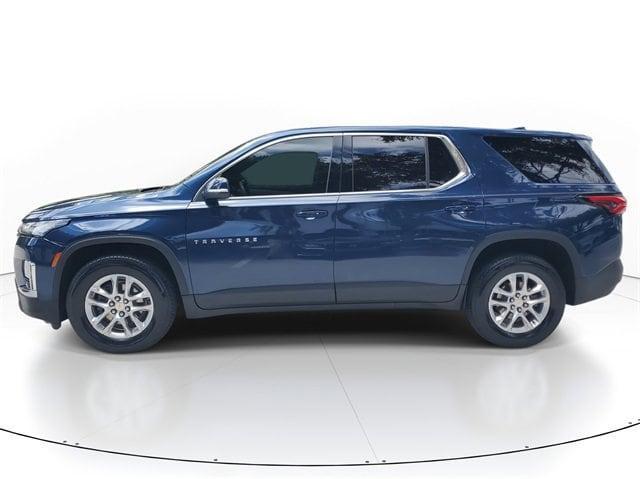 used 2023 Chevrolet Traverse car, priced at $20,251