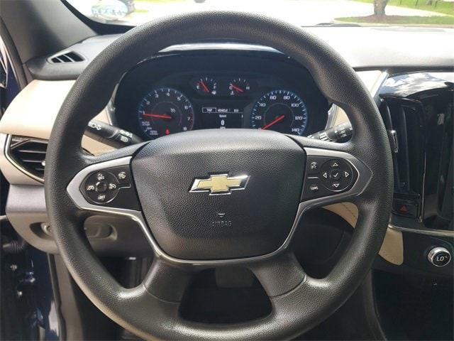 used 2023 Chevrolet Traverse car, priced at $20,251