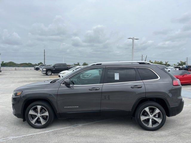 used 2020 Jeep Cherokee car, priced at $18,999