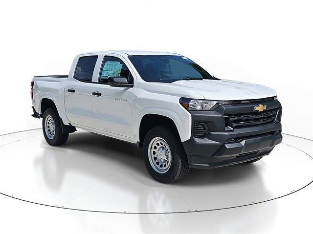 new 2025 Chevrolet Colorado car, priced at $33,495