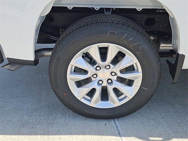 new 2025 Chevrolet Silverado 1500 car, priced at $37,641