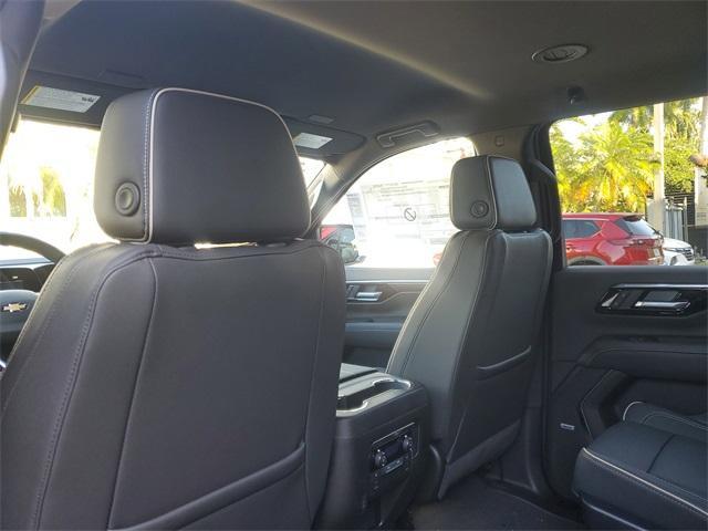 new 2025 Chevrolet Suburban car, priced at $75,840