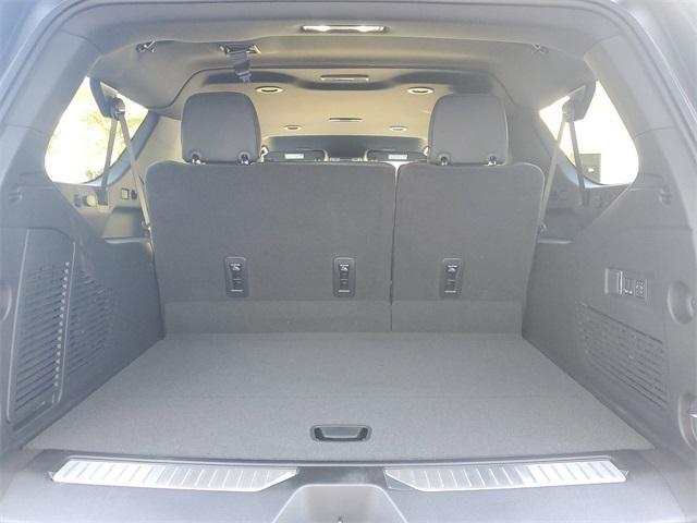 new 2025 Chevrolet Suburban car, priced at $75,840