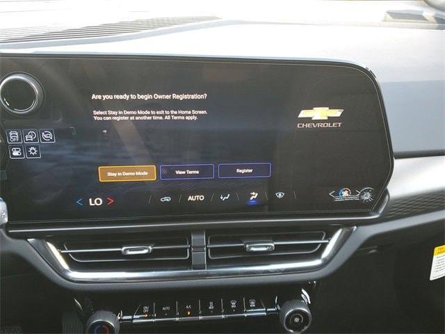new 2025 Chevrolet Equinox EV car, priced at $33,601