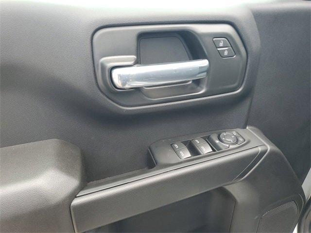 new 2025 Chevrolet Silverado 1500 car, priced at $34,319