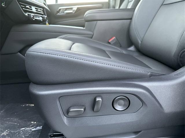 new 2026 Chevrolet Suburban car, priced at $70,379