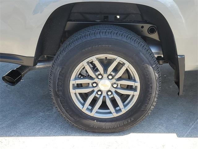 new 2025 Chevrolet Colorado car, priced at $33,820