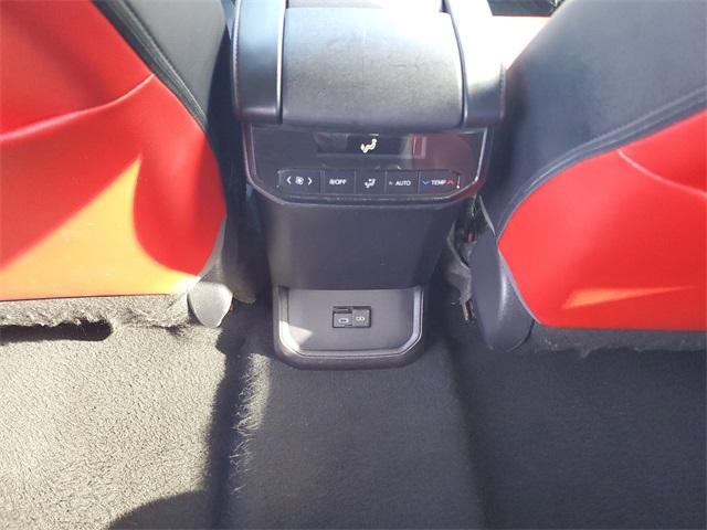 used 2022 Toyota Highlander car, priced at $34,987