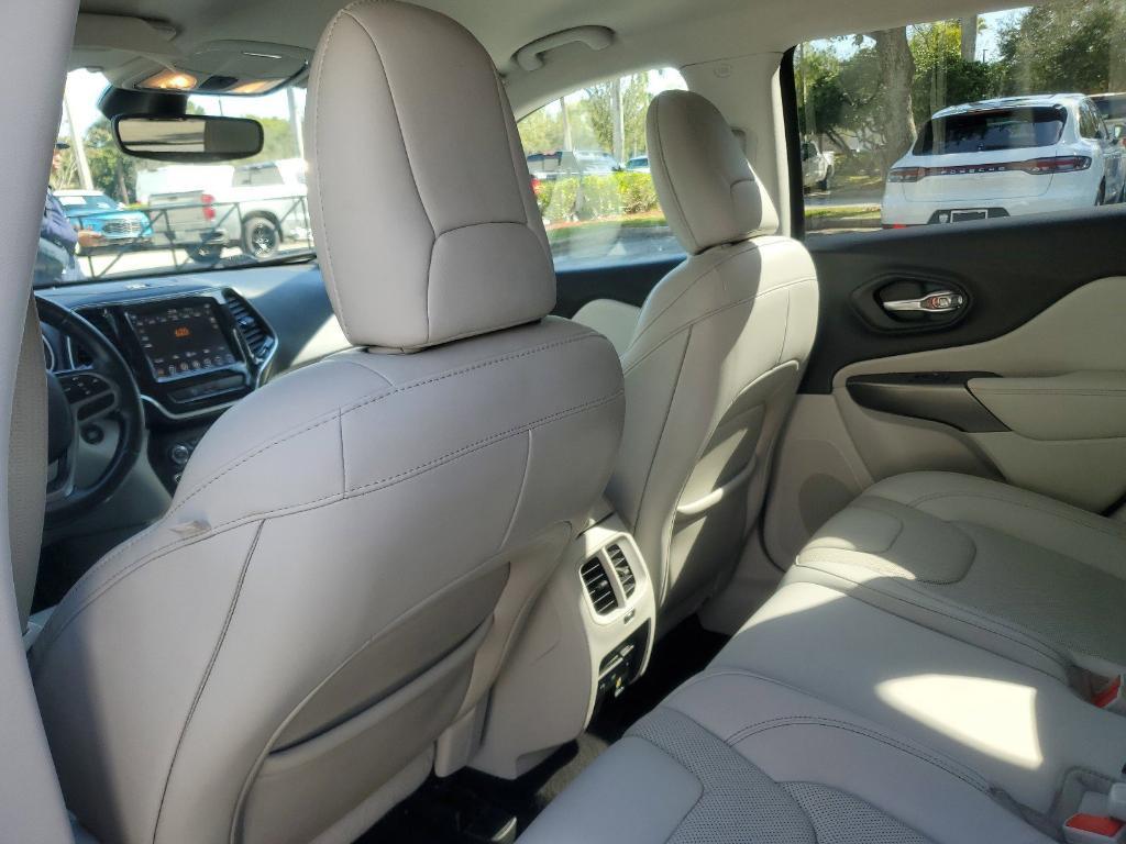 used 2019 Jeep Cherokee car, priced at $15,494