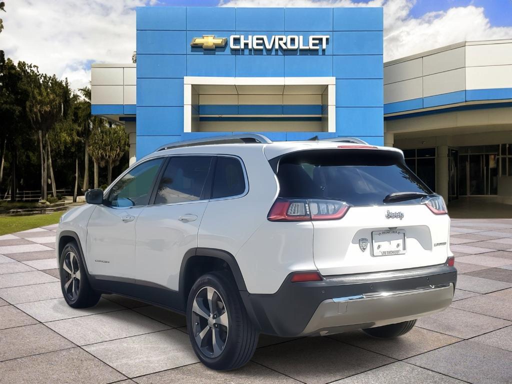 used 2019 Jeep Cherokee car, priced at $15,494