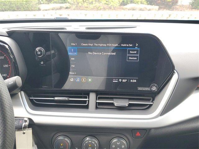 new 2025 Chevrolet Trax car